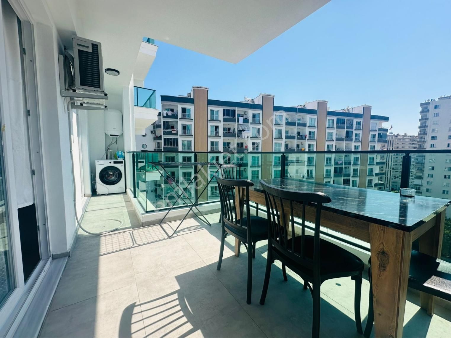 Ethereal'den Tömük'de Havuzlu Denize Yakın Eşyalı 1+1 Daire - Görsel 7