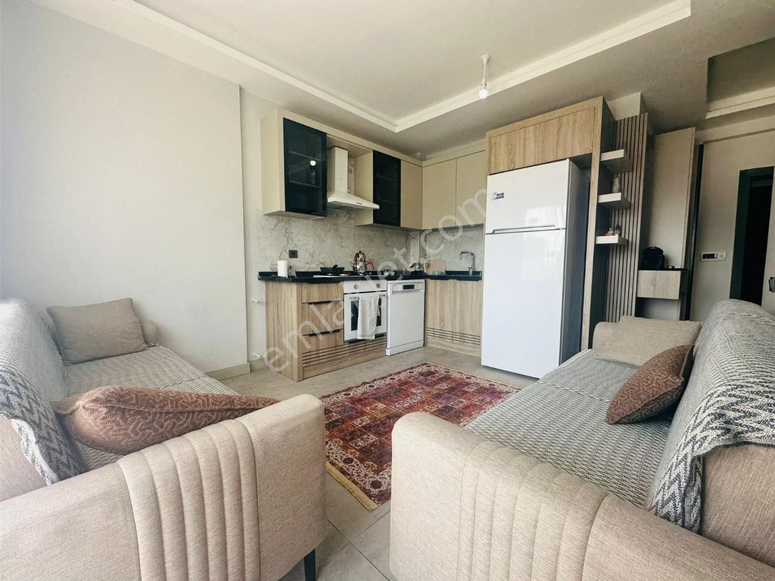 Ethereal'den Tömük'de Havuzlu Denize Yakın Eşyalı 1+1 Daire - Görsel 2