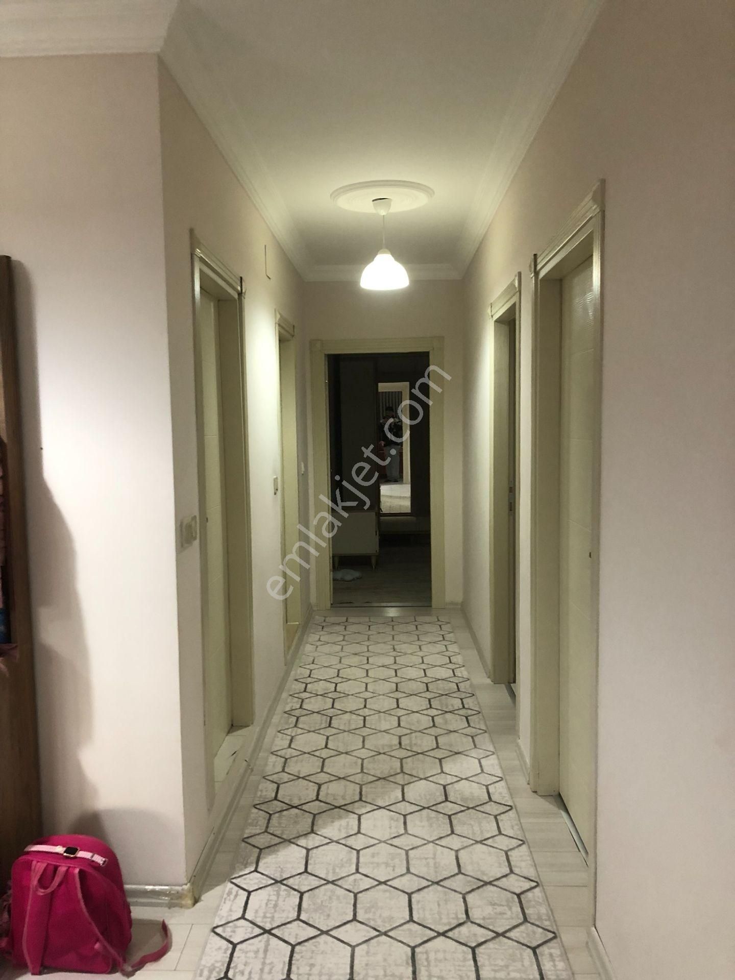 Büyükliman Sitesinde | 3+1 | 135 M² | Lüks Fırsat Satılık Daire!!! - Görsel 13