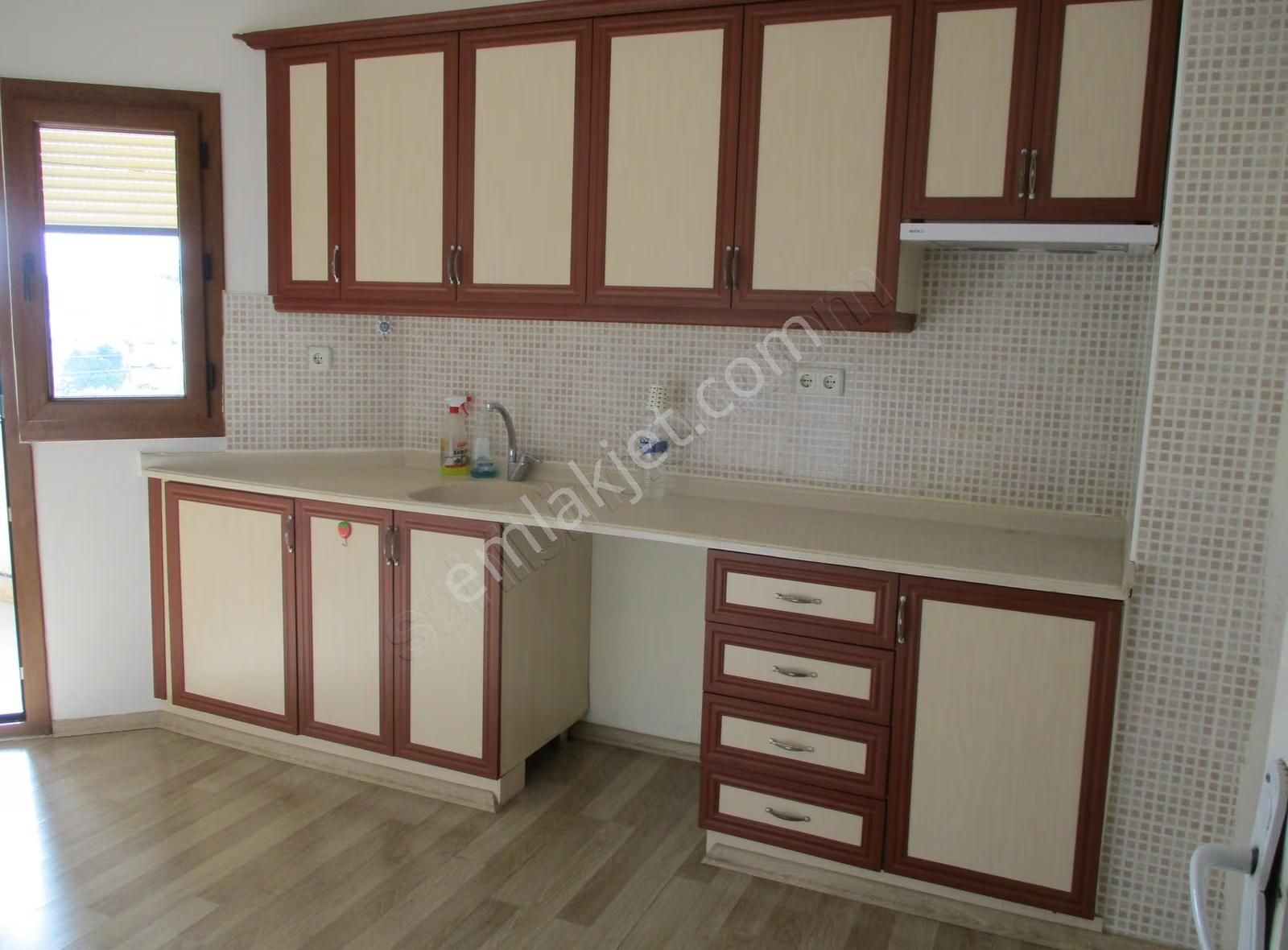 Marmaris Çamdibi Önder Emlak'tan Satılık Havuzlu 3+1 Daire - Görsel 2