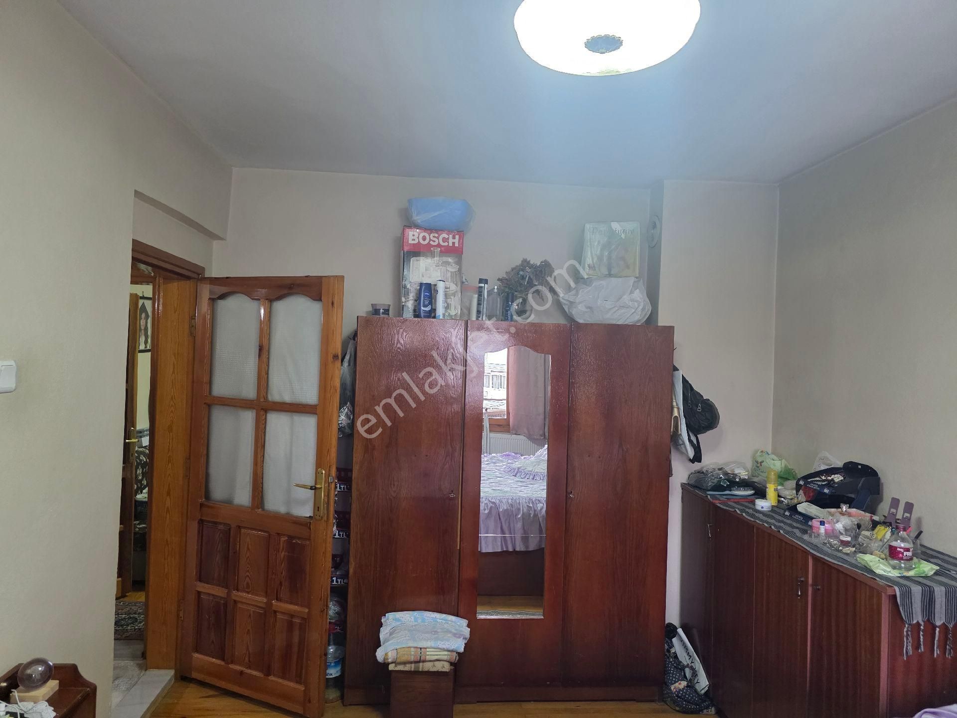 Aksoy Mah Kudret Demir Okulu Karşısında Arakat Daire - Görsel 7