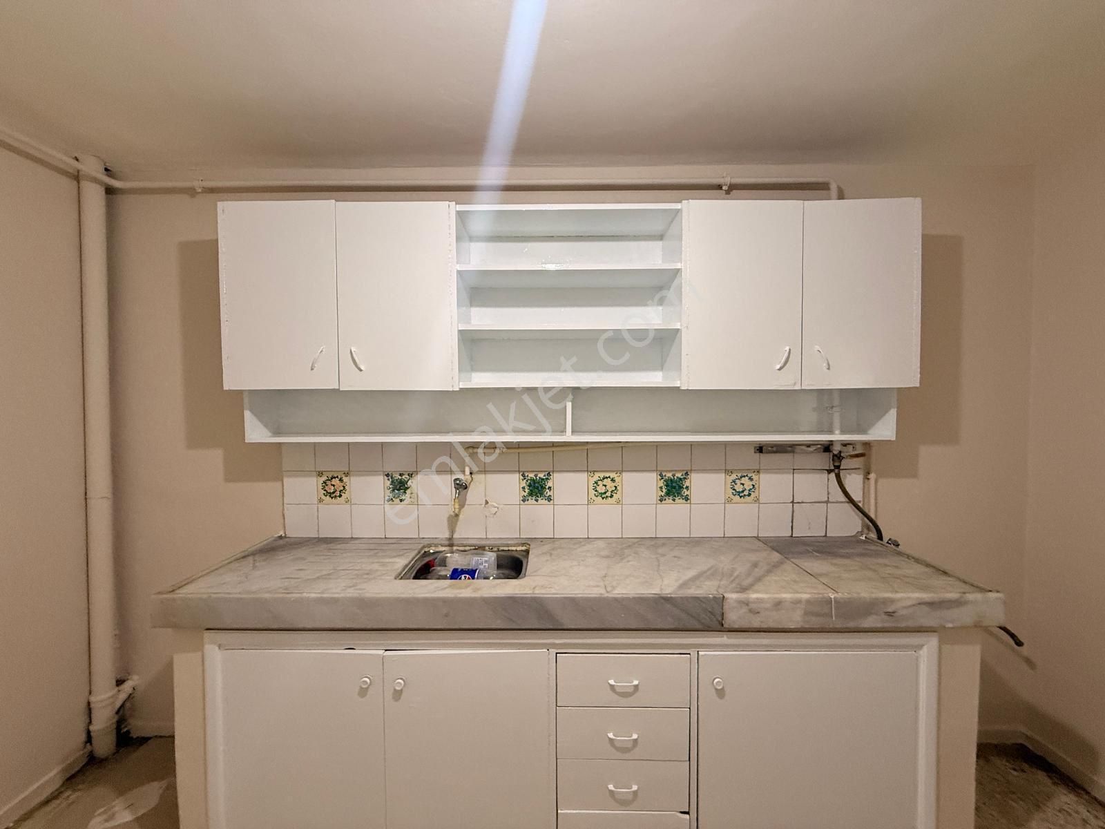 Okullar Bölgesinde, Bulvar Cepheli 2+1 Daire Kiralık - Görsel 4