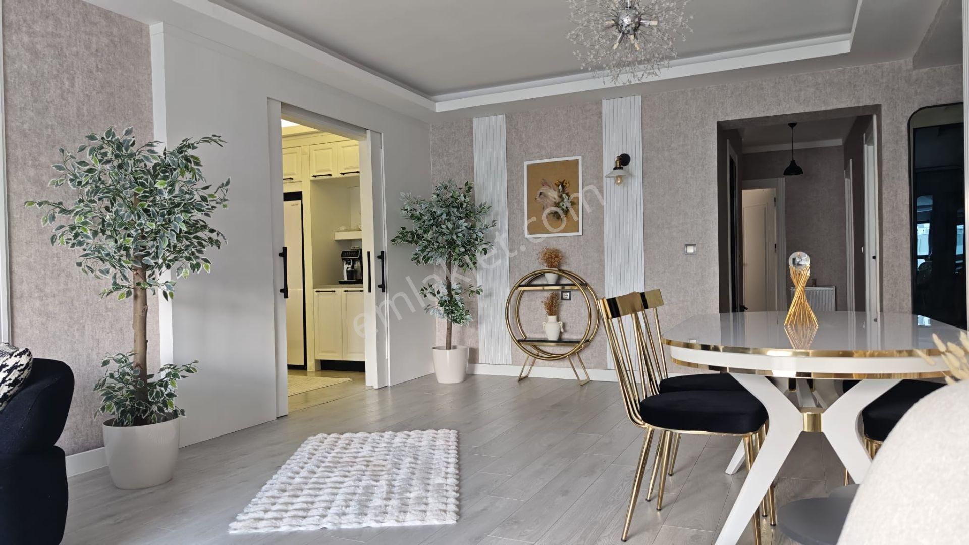 Cumhuriyet Mahallesi Site İçerisinde Ultra Lüks 3+1 Satılık Daire - Görsel 18