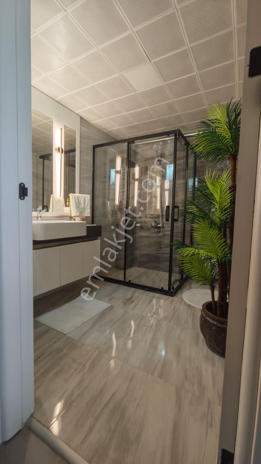 Cumhuriyet Mahallesi Site İçerisinde Ultra Lüks 3+1 Satılık Daire - Görsel 13