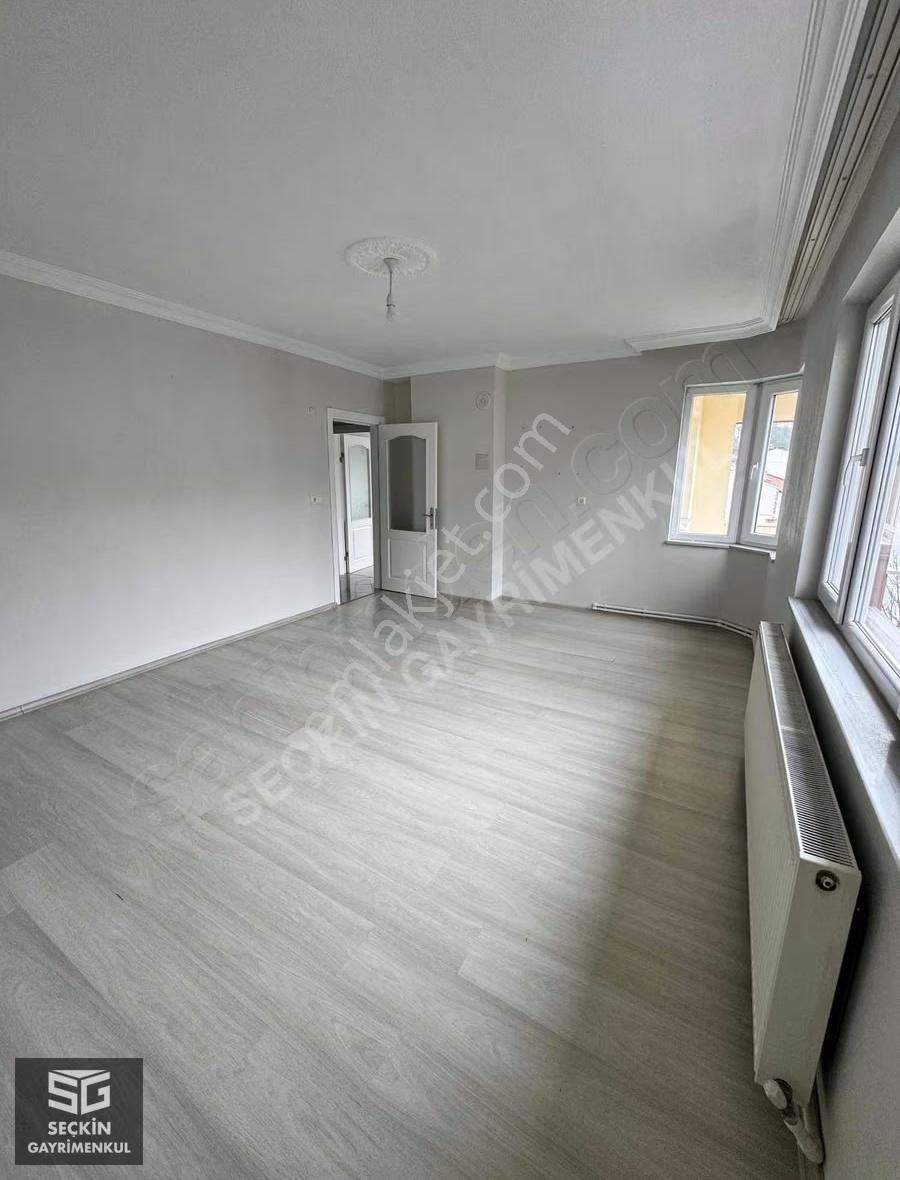 Üçeylül Mahallesinde Kiralık 3+1 Daire - Görsel 17