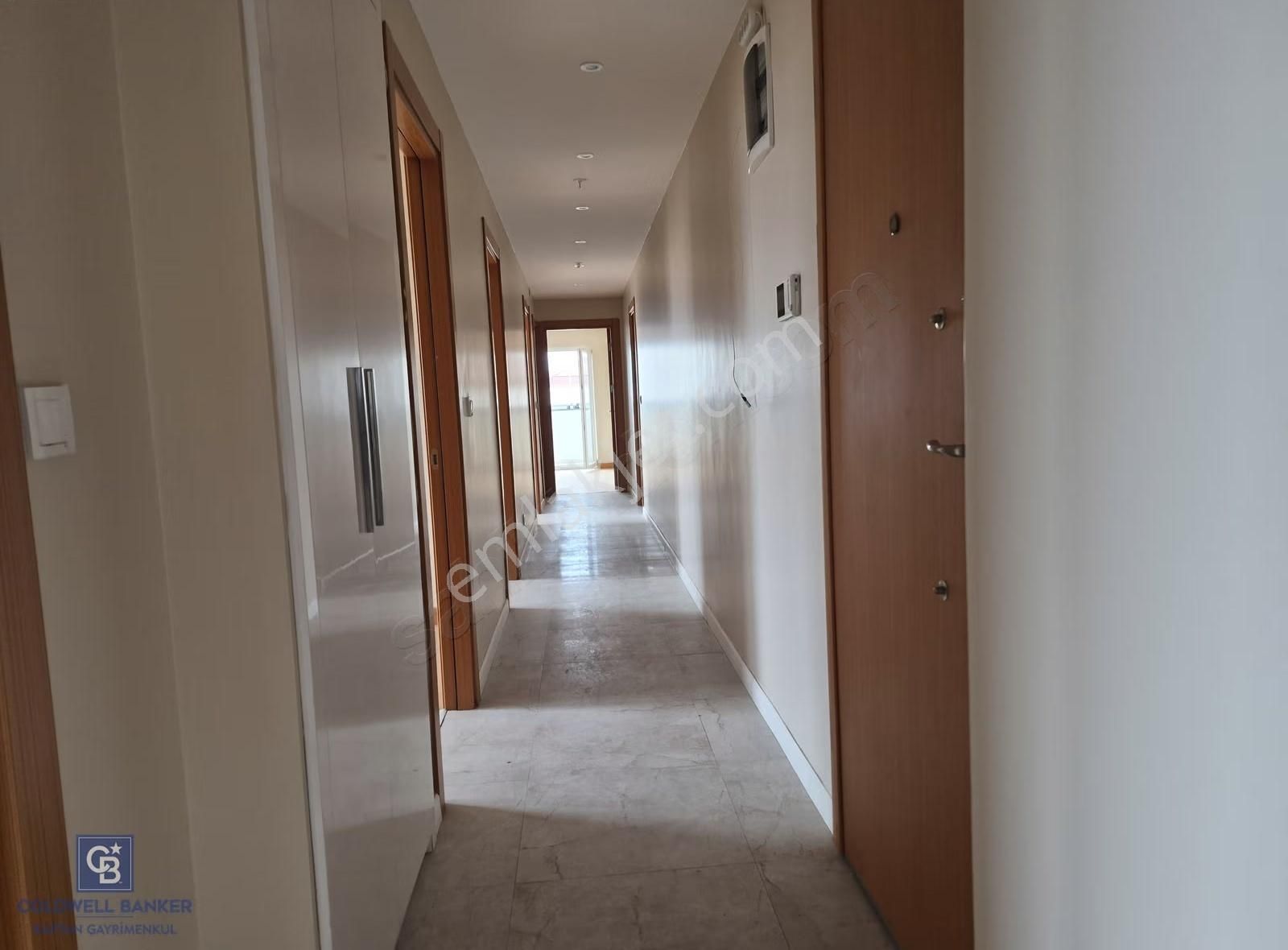 Göztepe Akasya Kule'de Caddeye Yürüme Mesafesinde 4+1 - Görsel 22