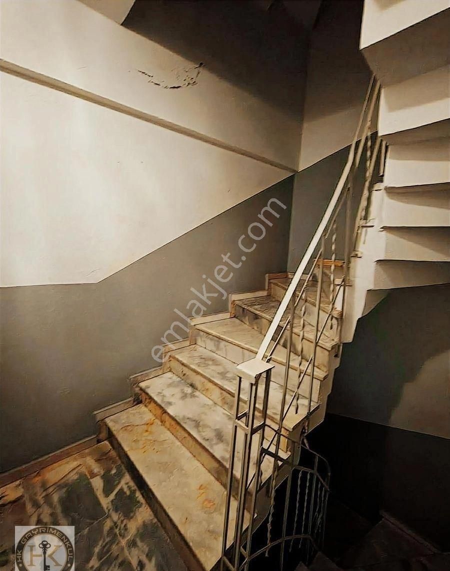 Sultangazi Malkoçoğlu 3+1 Tramvaya Yakın Satılık Daire - Görsel 15