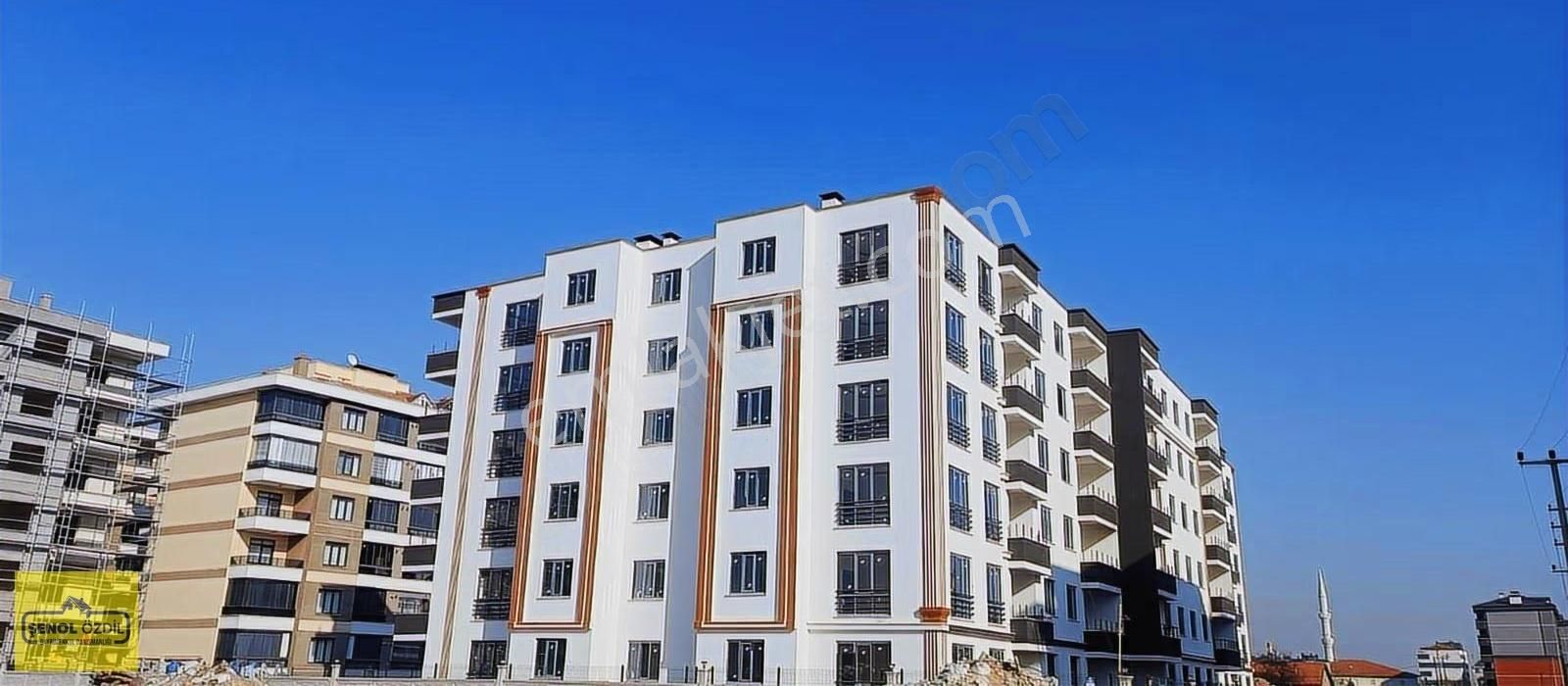 Şenoldan Satılık Karatay Emirgazi'de 4+1 Daire Arakat Lüks Daire - Görsel 2