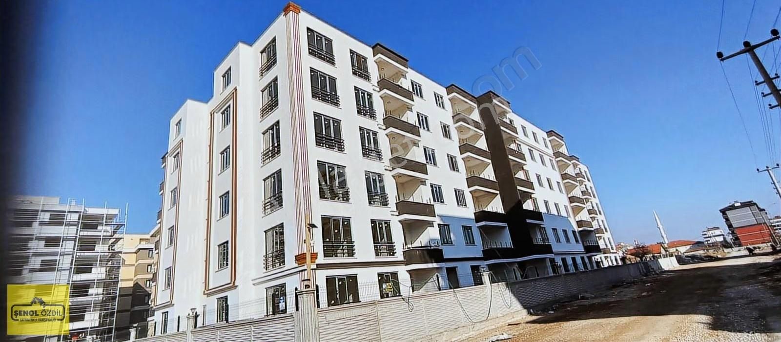 Şenoldan Satılık Karatay Emirgazi'de 4+1 Daire Arakat Lüks Daire - Görsel 9