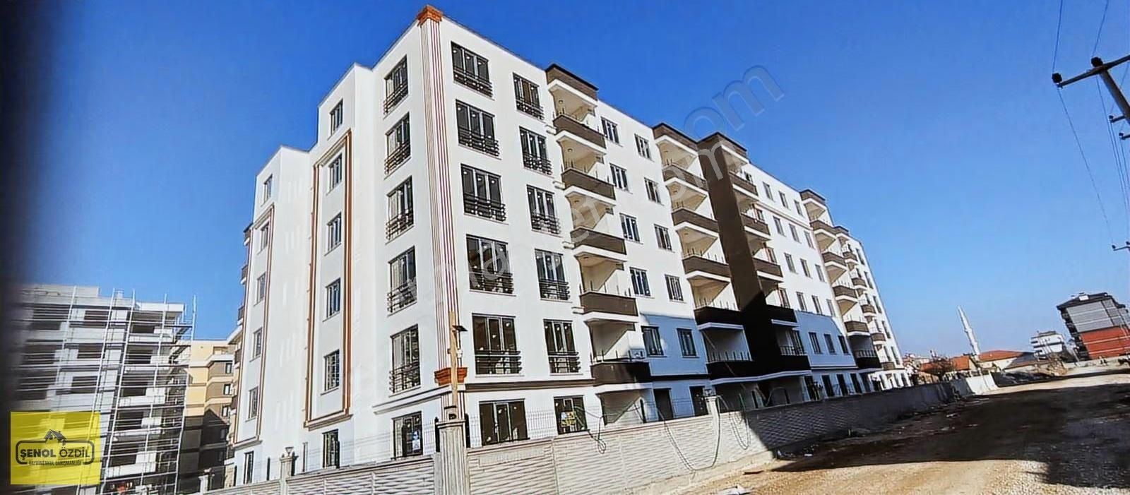 Şenoldan Satılık Karatay Emirgazi'de 4+1 Daire Arakat Lüks Daire - Görsel 4