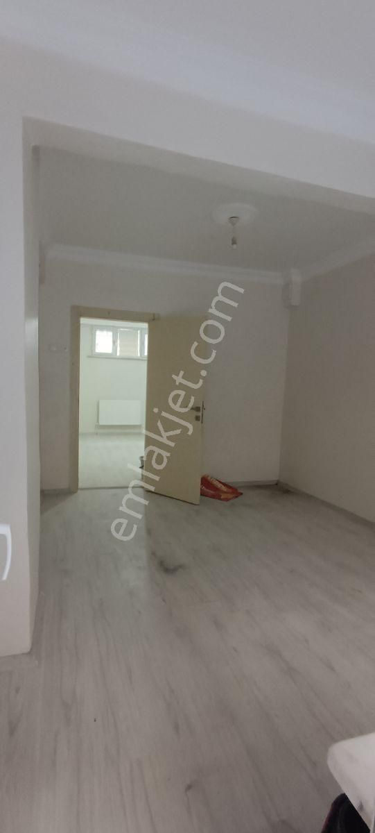 Şemsipaşa Satılık Daire Bahçe Kat Masrafsız 2+1 - Görsel 23