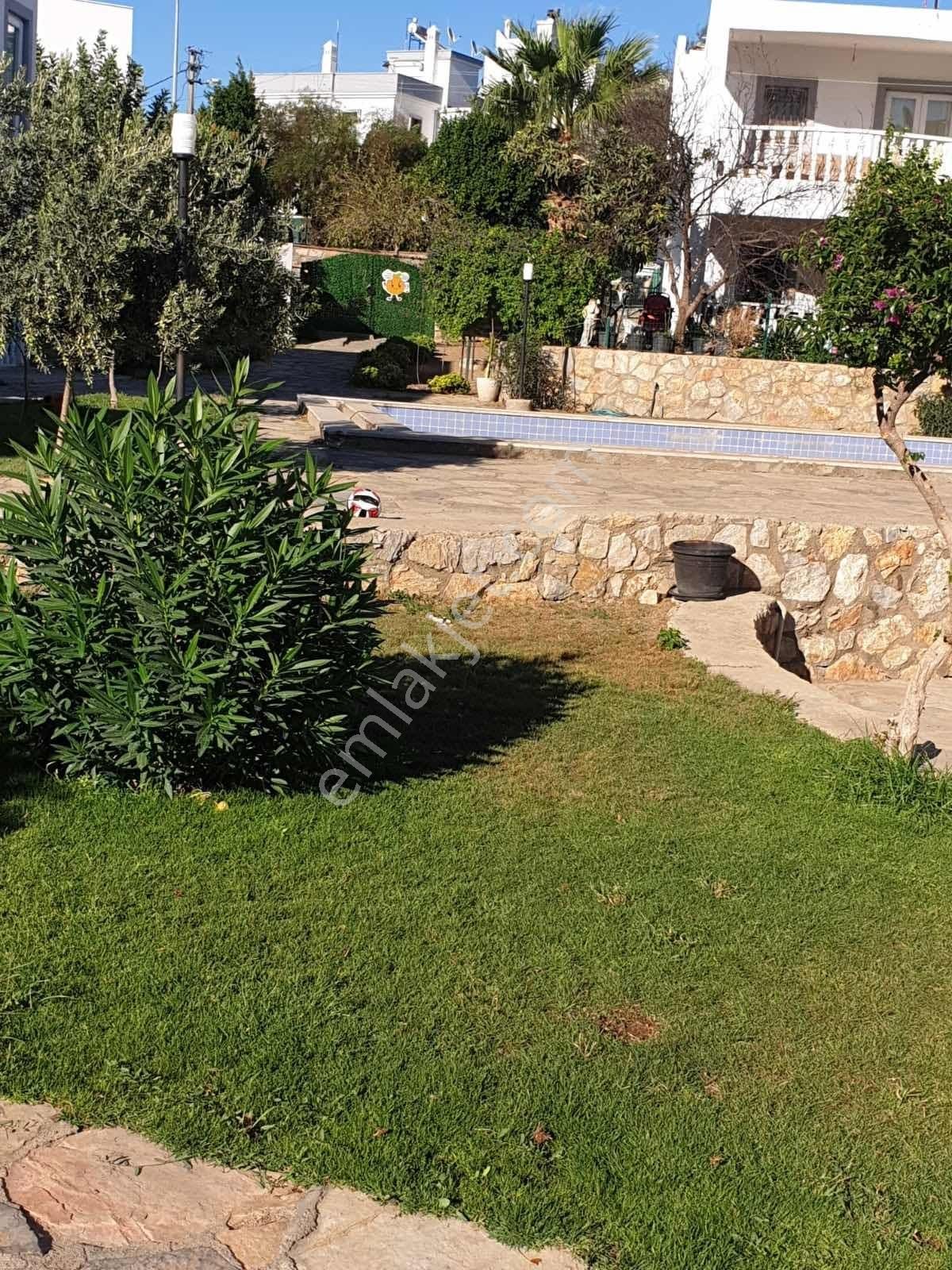 Bodrum Alt Konacık Da 2+1 Bahçe Katı Daire - Görsel 15