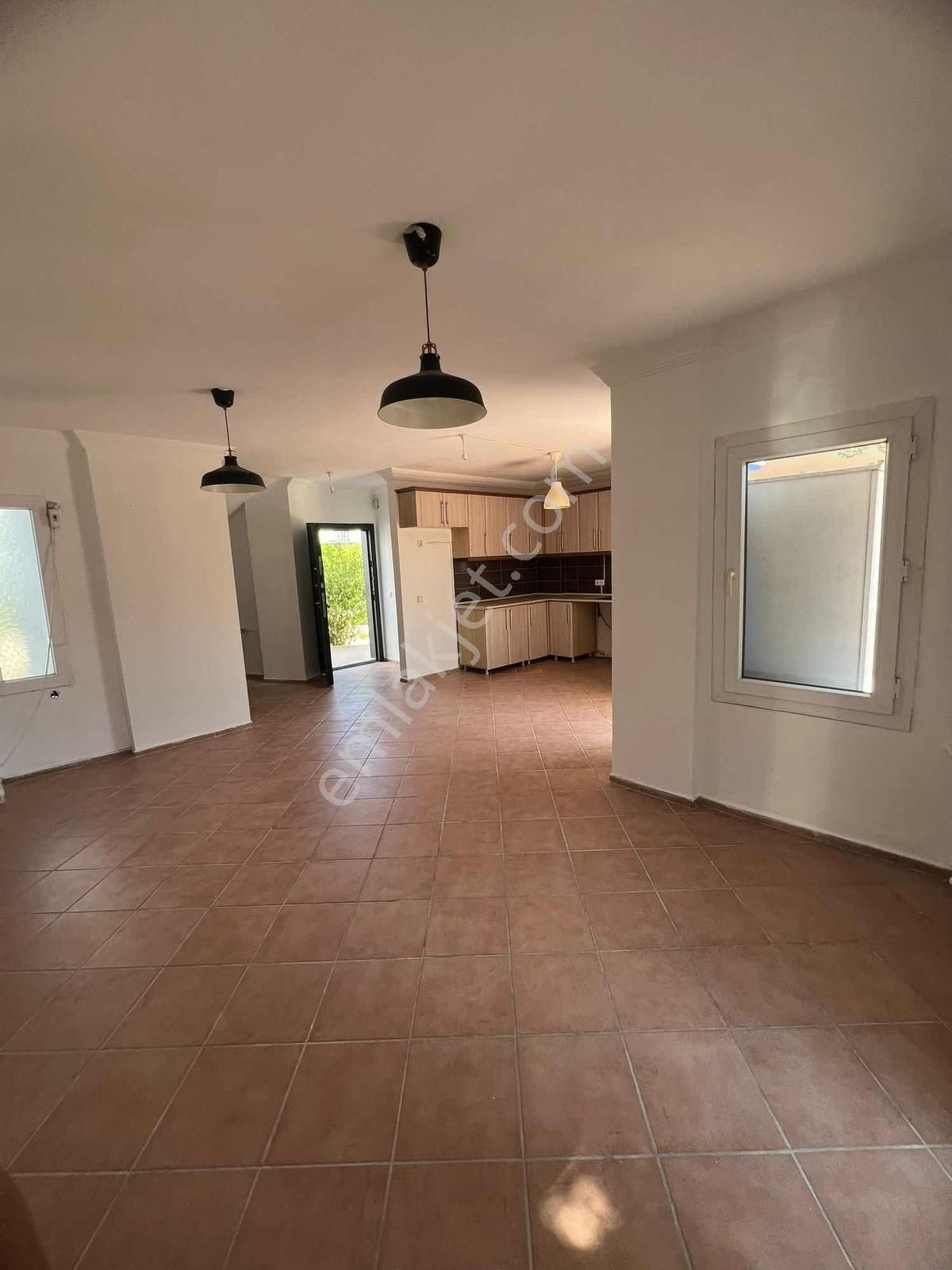 Gümüşlük Merkezde Bahçeli İkiz Dubleks 3+1 Villa - Görsel 10