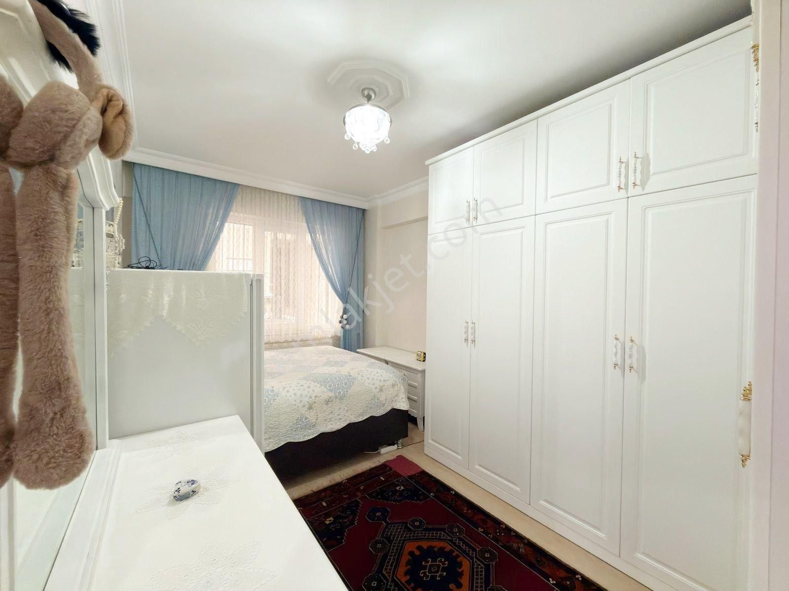 Salih Emlak 'tan Satılık 2+1 Yüksek Giriş Güney Cephe 13 Yaşında - Görsel 8