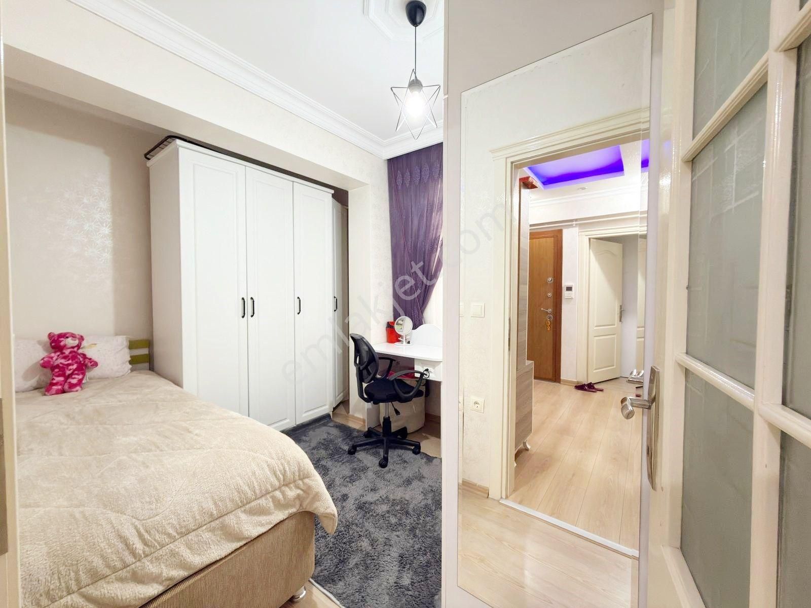 Salih Emlak 'tan Satılık 2+1 Yüksek Giriş Güney Cephe 13 Yaşında - Görsel 9