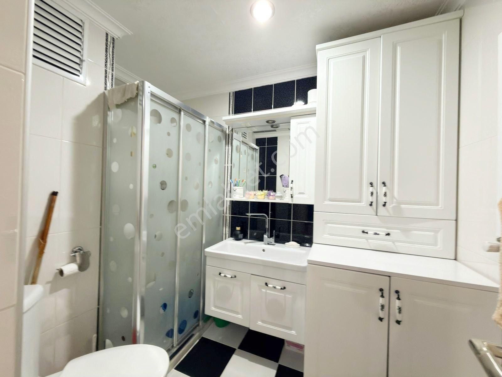 Salih Emlak 'tan Satılık 2+1 Yüksek Giriş Güney Cephe 13 Yaşında - Görsel 20