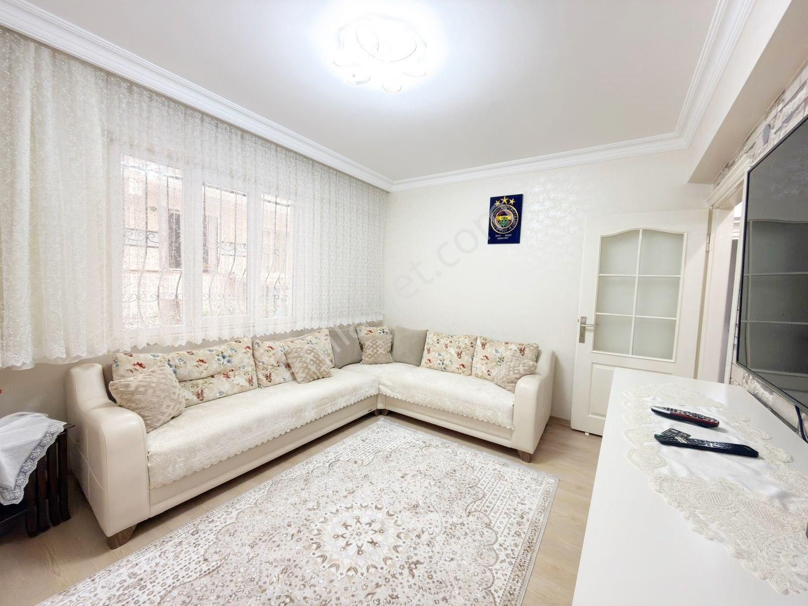 Salih Emlak 'tan Satılık 2+1 Yüksek Giriş Güney Cephe 13 Yaşında - Görsel 3