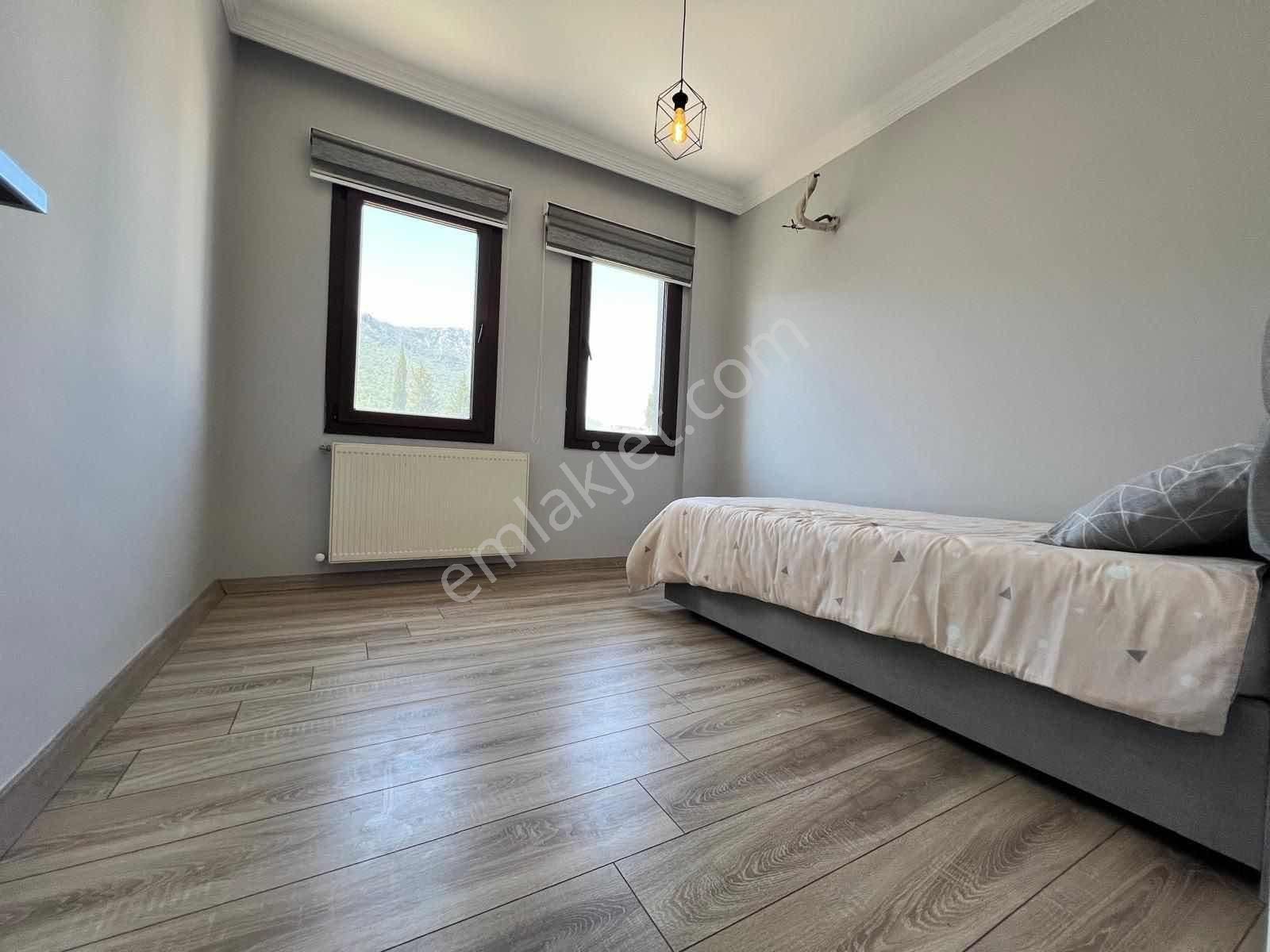 Bodrum Gölköyde Kiralık Eşyalı 3+1 Daire Denize 500 M - Görsel 20