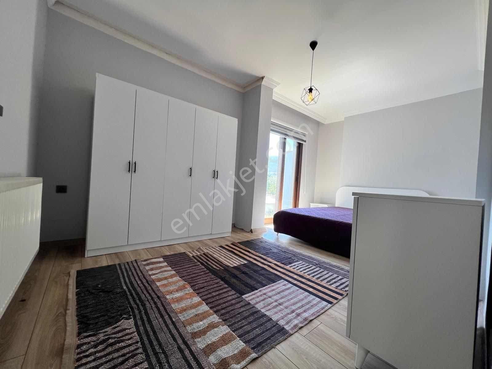 Bodrum Gölköyde Kiralık Eşyalı 3+1 Daire Denize 500 M - Görsel 2