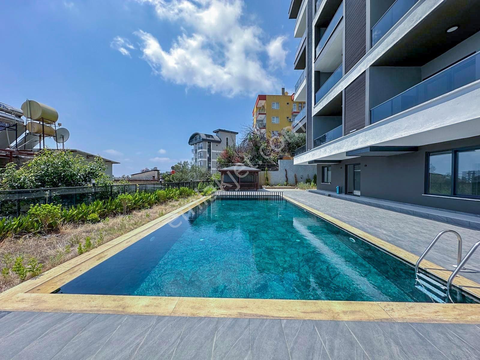 Alanya Çıplaklı'da Satılık 3+1 Full Manzaralı Sıfır Daire - Görsel 21