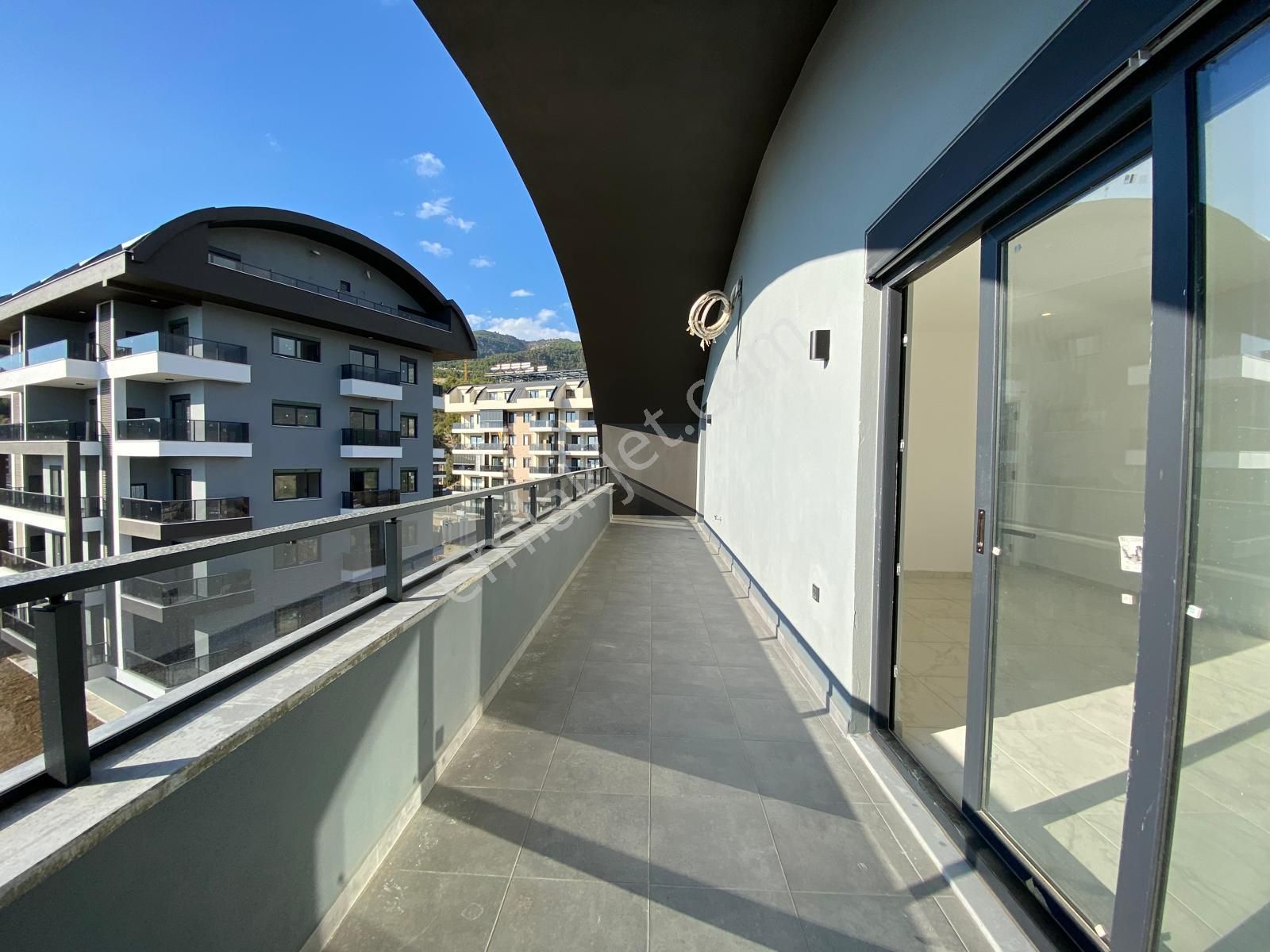 Alanya Çıplaklı'da Satılık 3+1 Full Manzaralı Sıfır Daire - Görsel 10