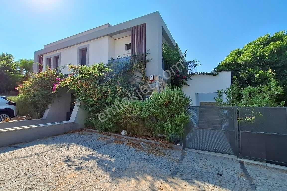 Bodrum Acıbadem Hastanesi Yakını Satılık 3+1 Üst Kat Daire - Görsel 9