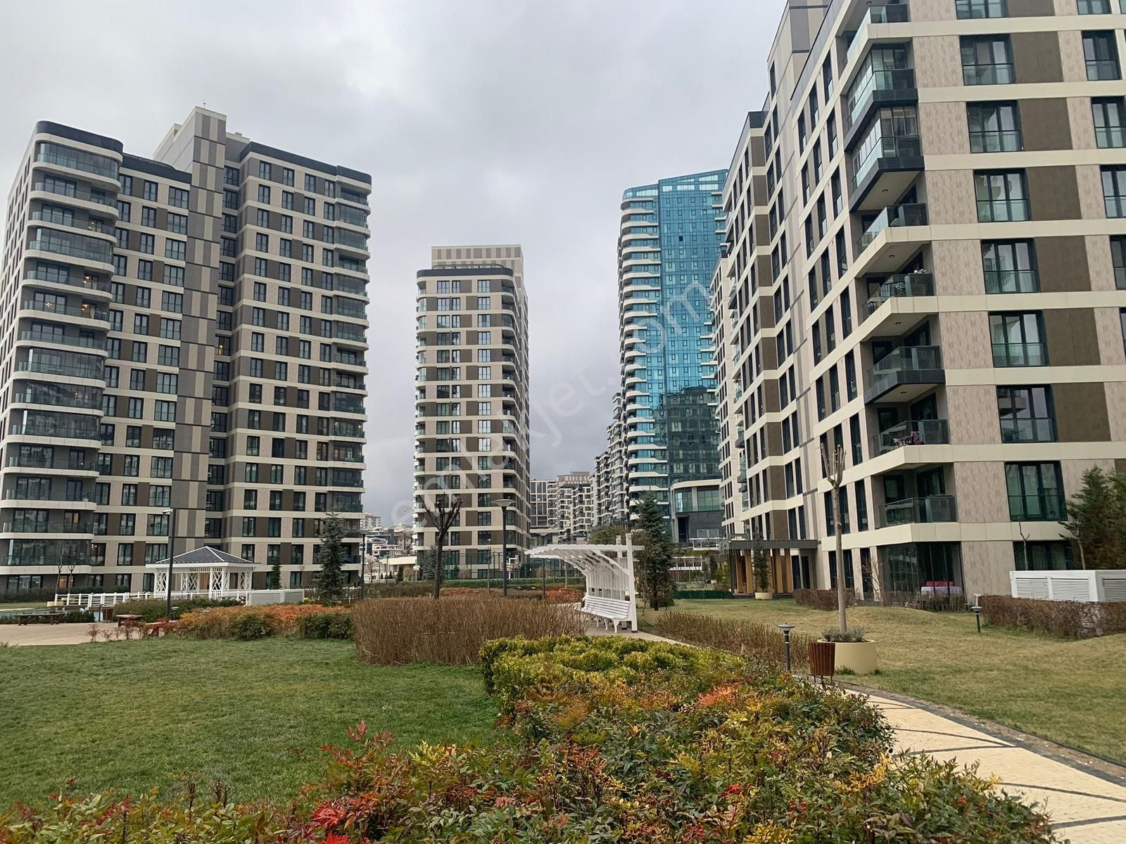 Başkent Emlak Konutları Yüksek Kat 2+1 Kiralık Daire - Görsel 30