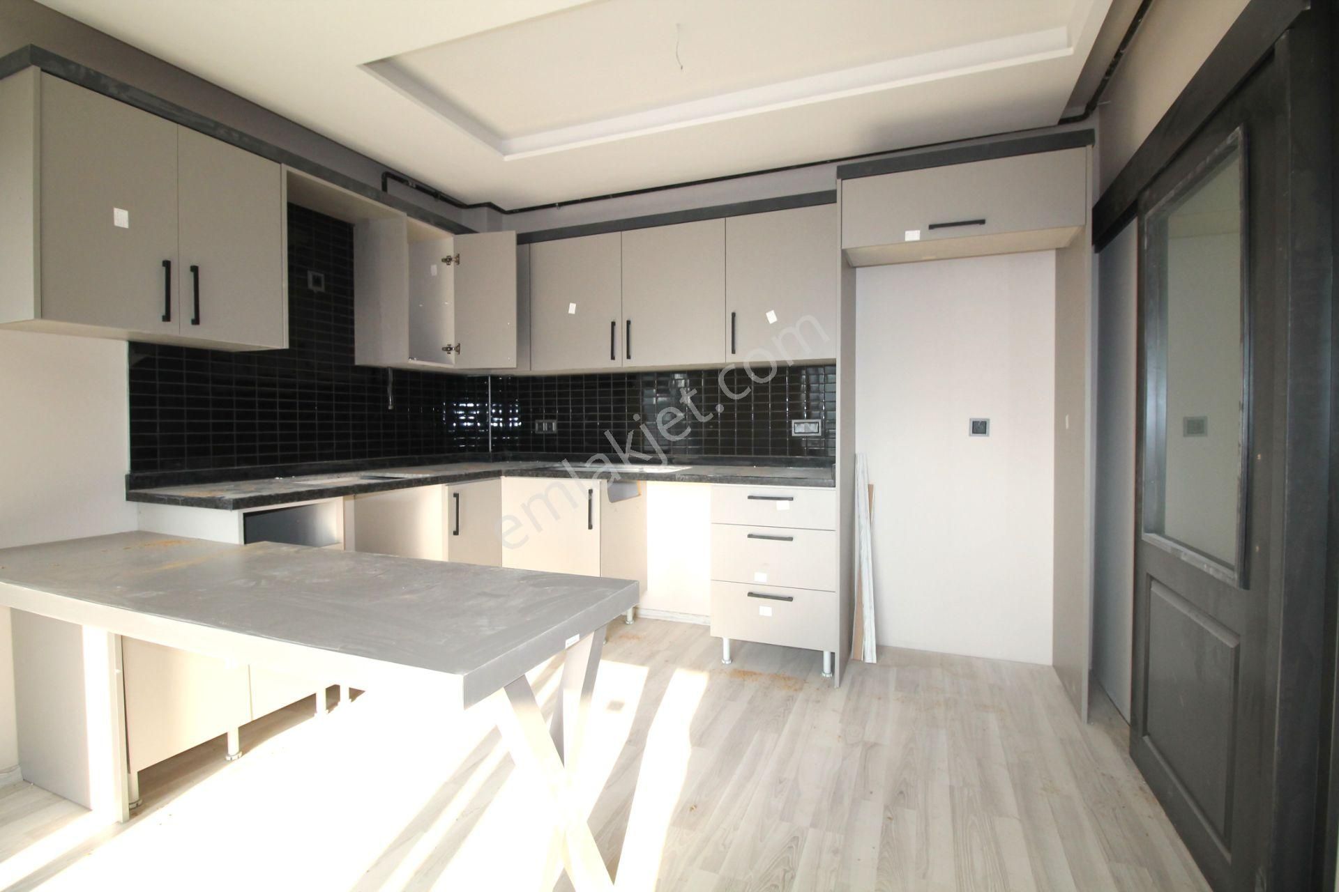 Retro’dan Elit Bir Yaşamın Kapılarını Aralayan Lüks 4+1 - Görsel 3