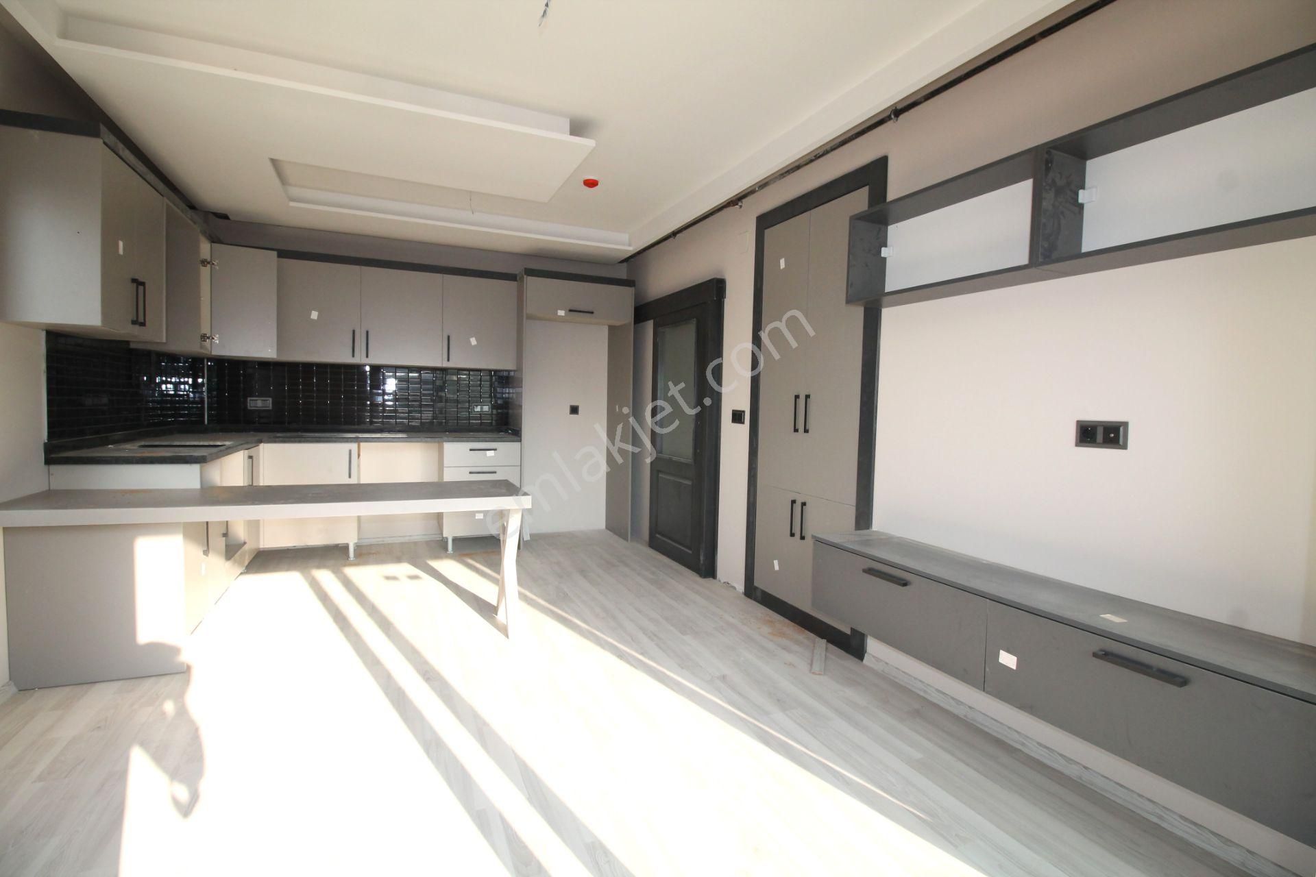 Retro’dan Elit Bir Yaşamın Kapılarını Aralayan Lüks 4+1 - Görsel 2