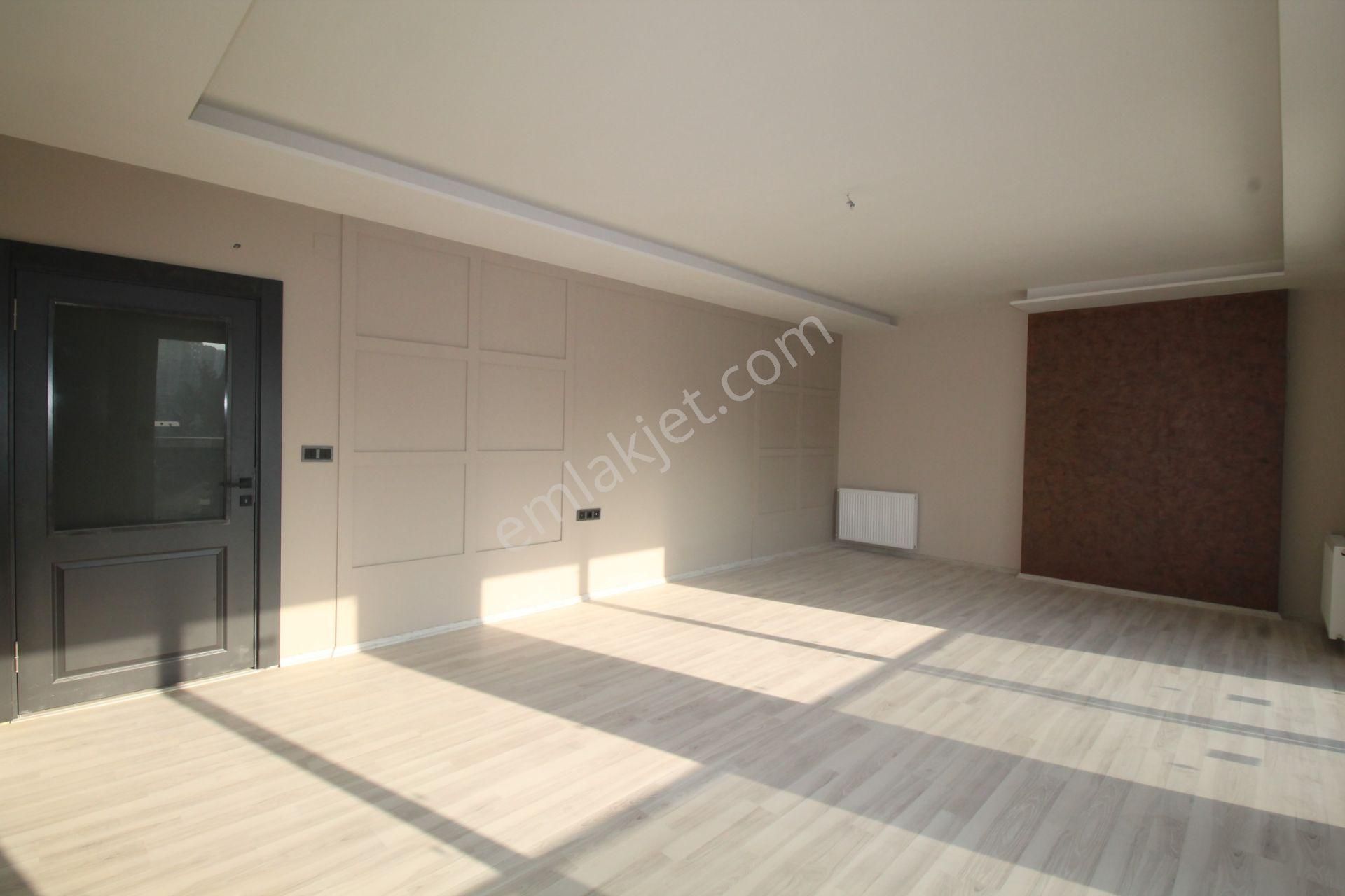 Retro’dan Elit Bir Yaşamın Kapılarını Aralayan Lüks 4+1 - Görsel 8