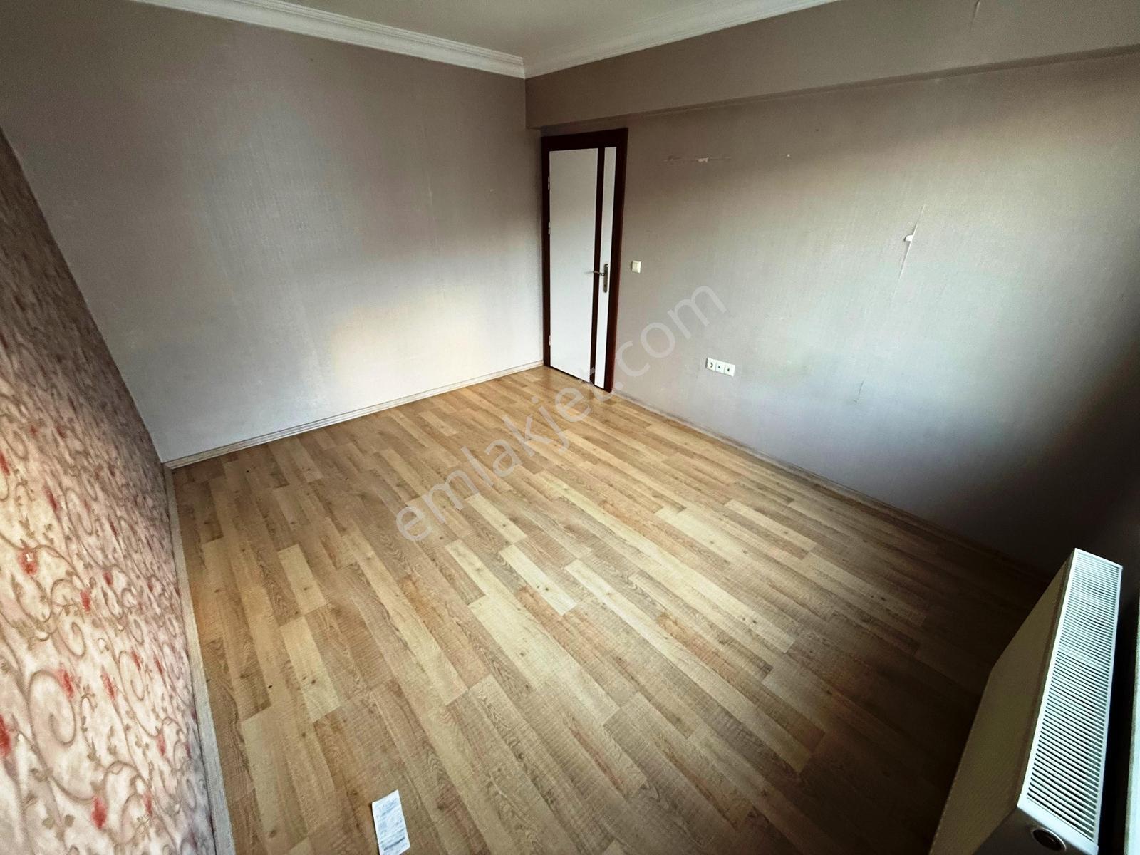 Merkezi Konumda Asansörlü 4+1 Yapılı Teraslı Dubleks Daire - Görsel 13