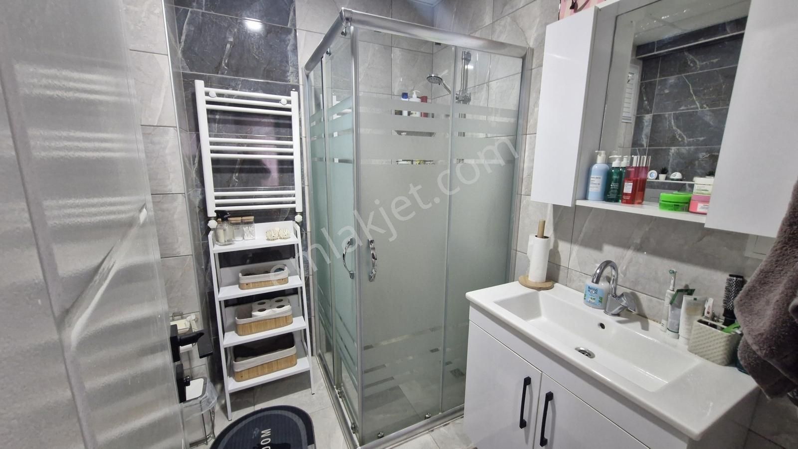 Home Gayrimenkulden Petrol İşte 2+1 Kiralık Daire - Görsel 7