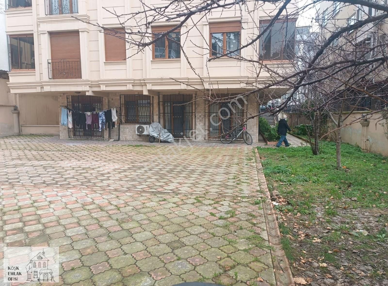 Bahçelievler Aka Koleji'ne Yakın 3+1.10 Yıllık 3+1120 M2 Satılık - Görsel 10