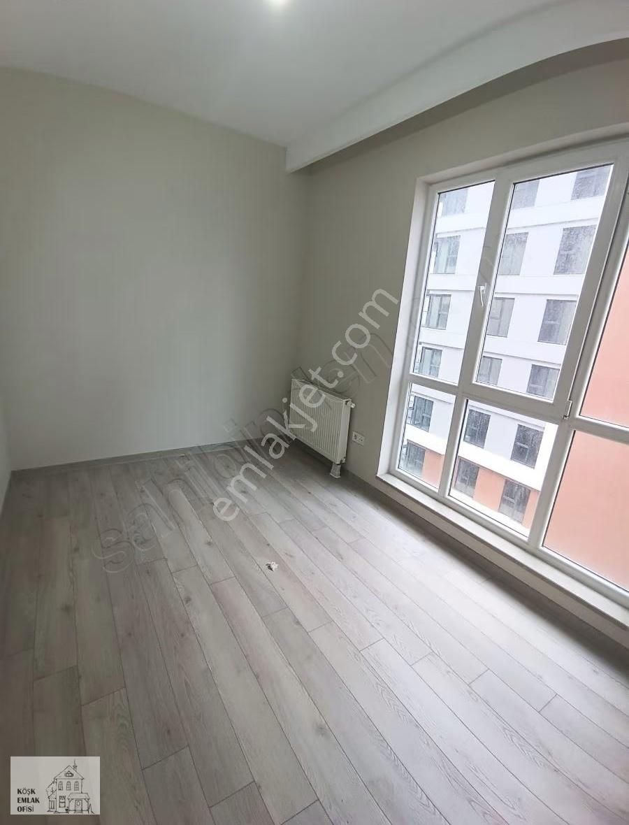 Mavera Başakşehir 4+1 Üç Cepheli 179 M2 Ara Kat Satılık Daire - Görsel 20