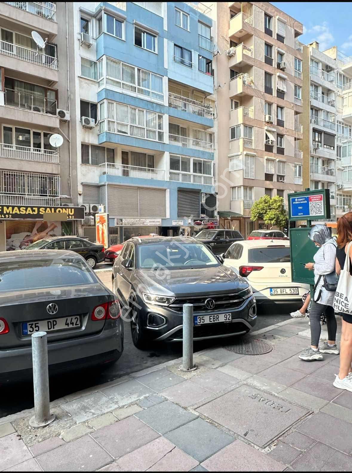 Mithatpaşa Cadde Üzeri 55 M2 Merkezi Konumda Satılık Dükkan - Görsel 3