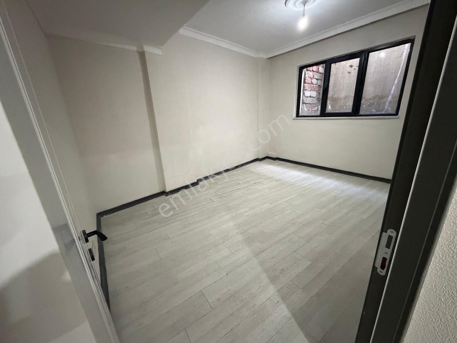 50. Yıl Mah Ctesi Pazarına Yakın 3+1 120 M2 Yabancıya Uygun Kiralık Bahçe Katı Daire - Görsel 12