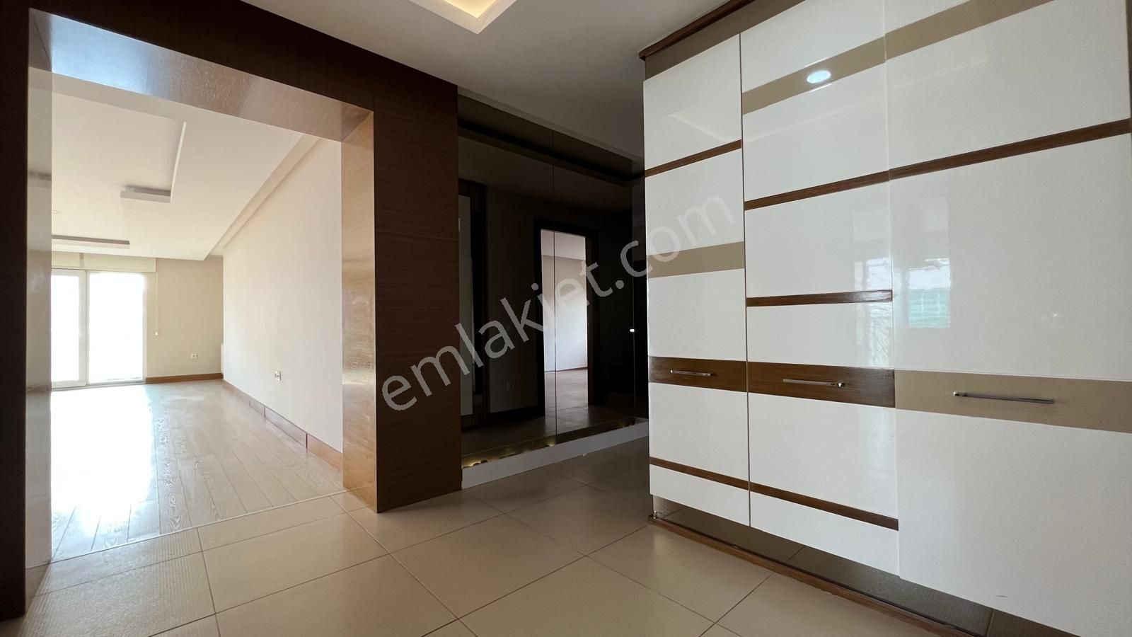 Çağlayan'da Mükemmel Elit Sitede 5+2 Lüx Daire - Görsel 6