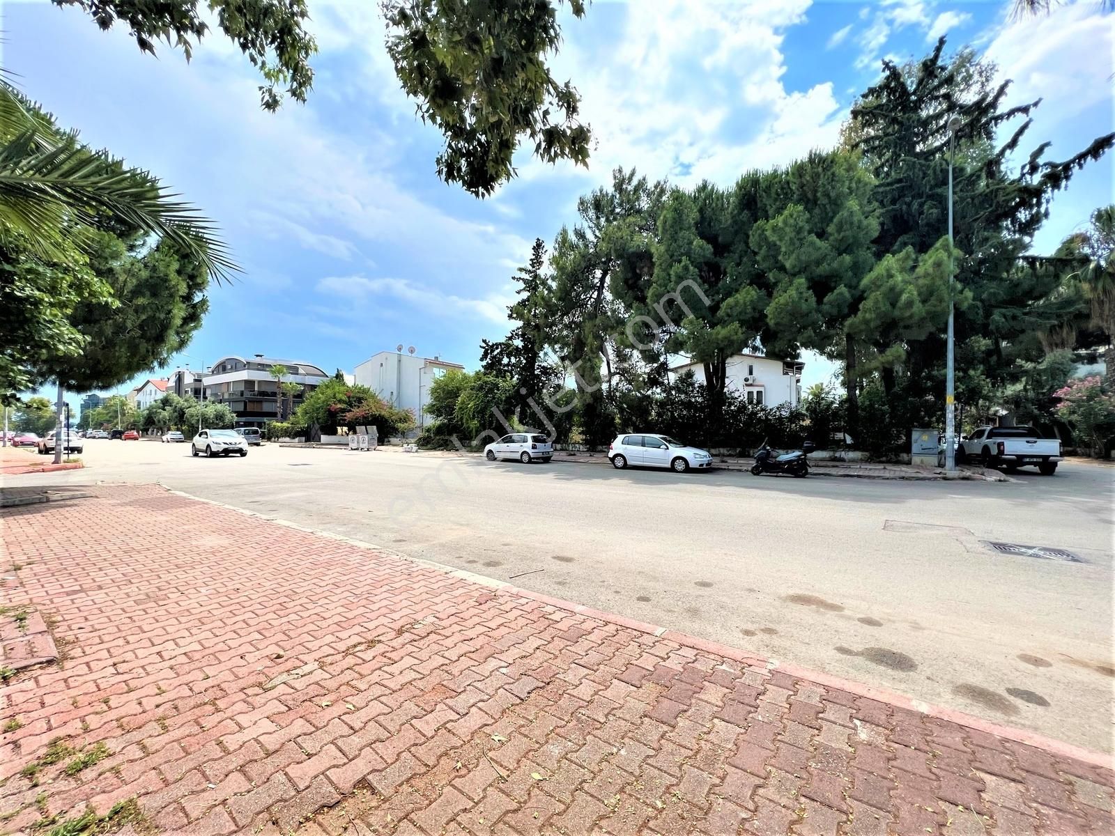 Doğalgaz Kombili Eşyalı Barınaklar'da 3+1 Eşyalı Kiralık Daire - Görsel 15