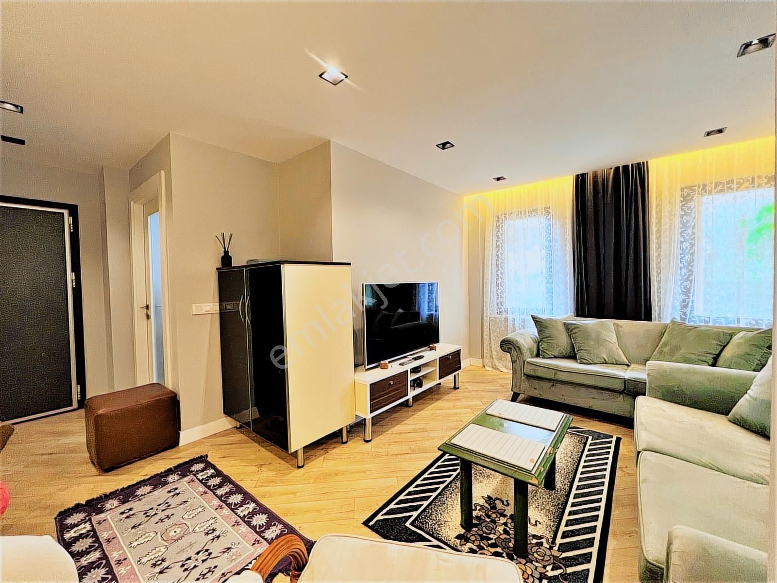 Doğalgaz Kombili Eşyalı Barınaklar'da 3+1 Eşyalı Kiralık Daire - Görsel 8