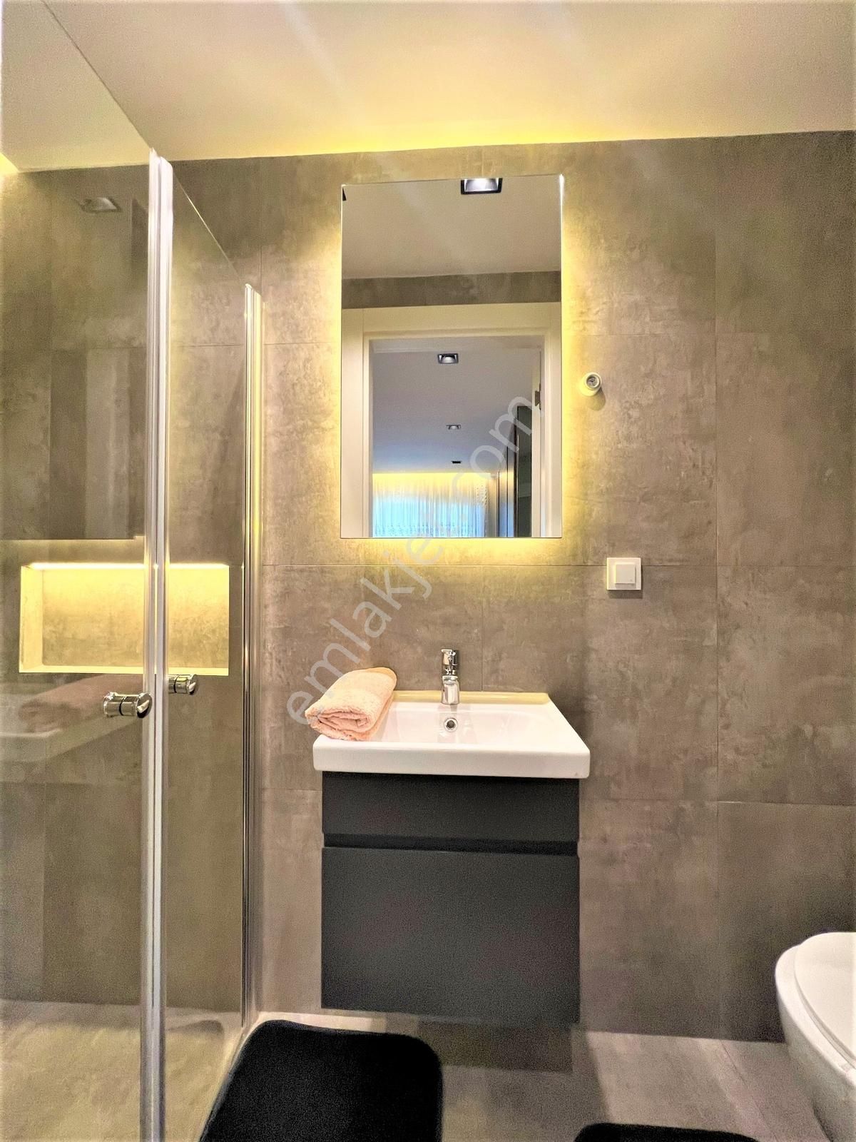 Doğalgaz Kombili Eşyalı Barınaklar'da 3+1 Eşyalı Kiralık Daire - Görsel 20