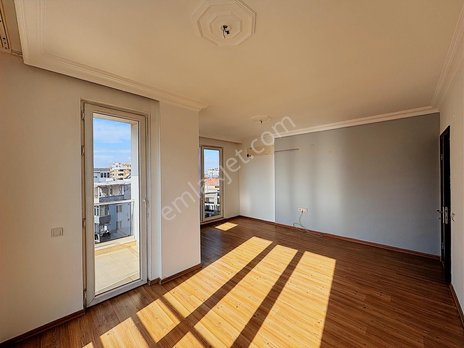 Yalı'da Havuzlu Sitede Jeneratör Ayrı Mutfak 2+1 Kiralık Daire - Görsel 11