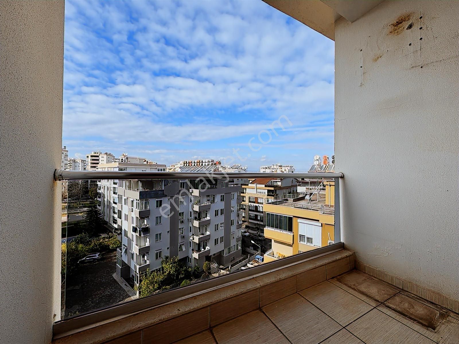 Yalı'da Havuzlu Sitede Jeneratör Ayrı Mutfak 2+1 Kiralık Daire - Görsel 26