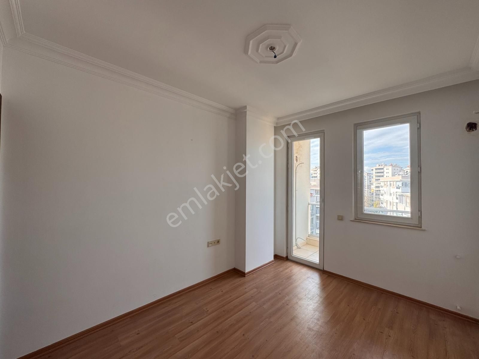 Yalı'da Havuzlu Sitede Jeneratör Ayrı Mutfak 2+1 Kiralık Daire - Görsel 24