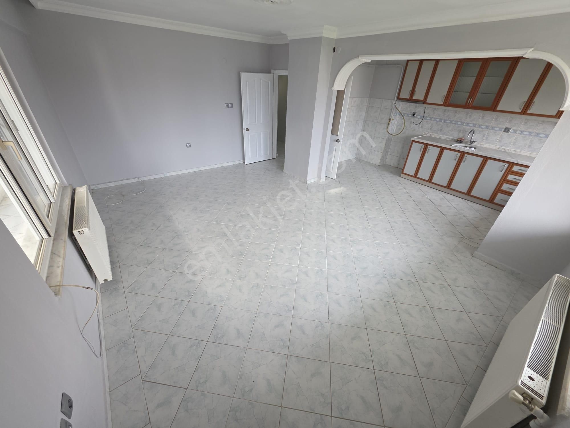 Yetkisi Irmaksudan Altınkumda Doğalğazlı Ön Cephe 2+1 Daire - Görsel 4