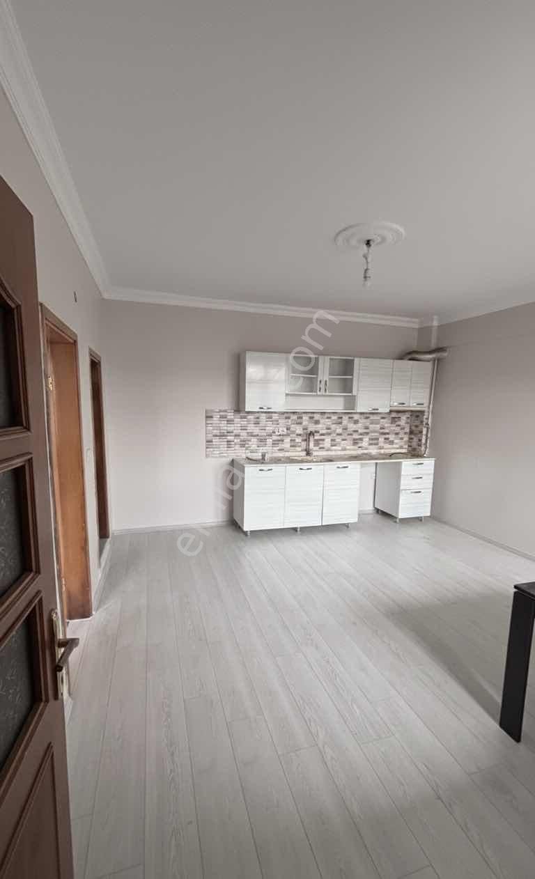 Sarıyer Cumhuriyet Mahallesin'de 1+1 Bahçe Kat'ı Daire - Görsel 14