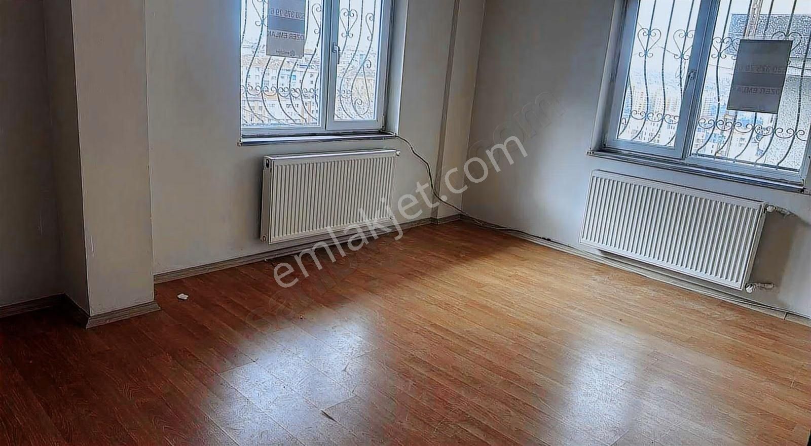 Özer Emlak Kiralık 1+1,5 Daire