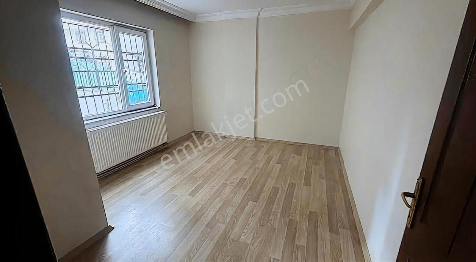 Özer Emlak Kiralık 1+1,5 Daire - Görsel 3