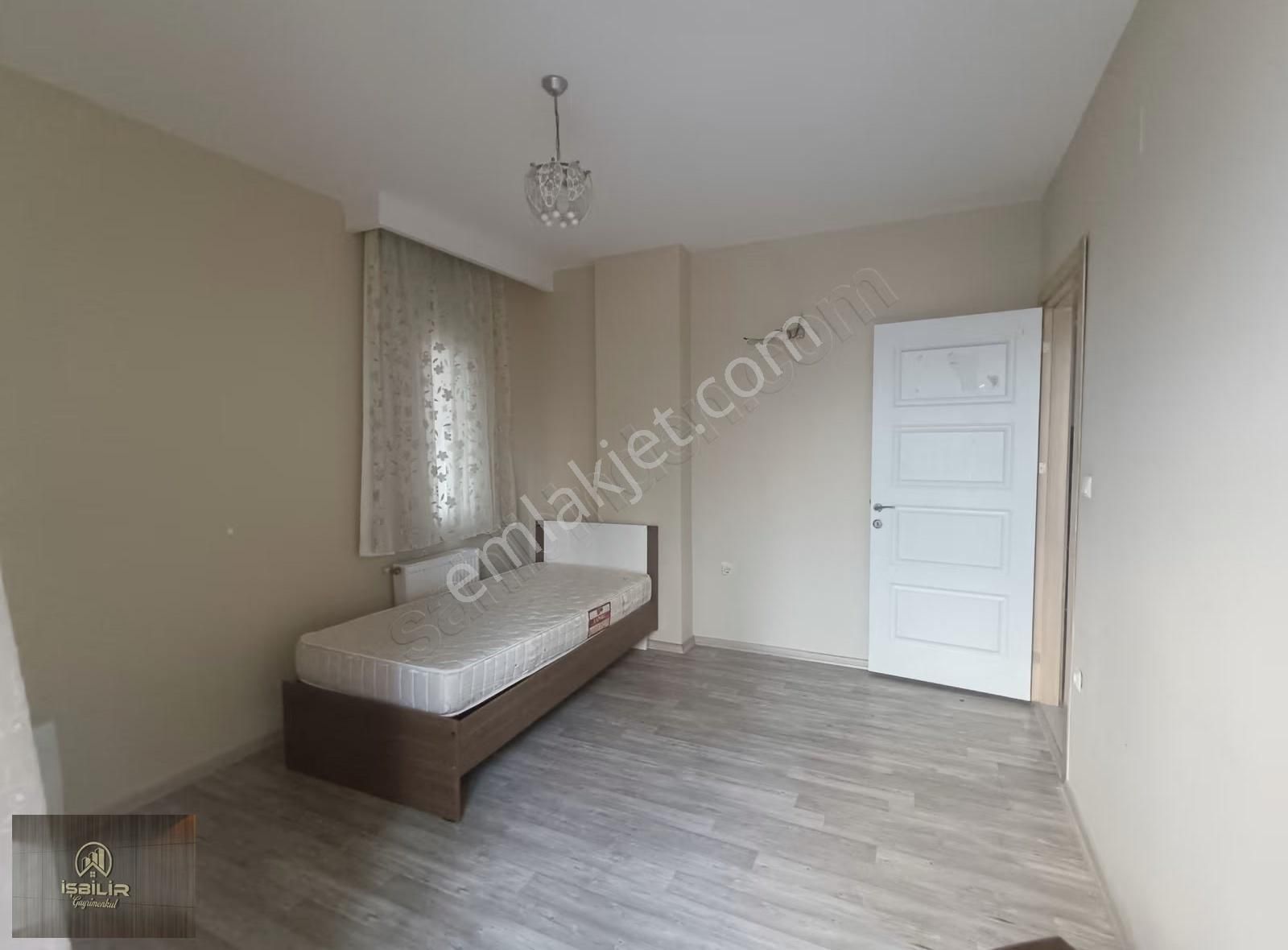 Çukurova Beyaz Evlerde Yeni Binada 2+1 Kısmen Eşyalı Kiralık - Görsel 2