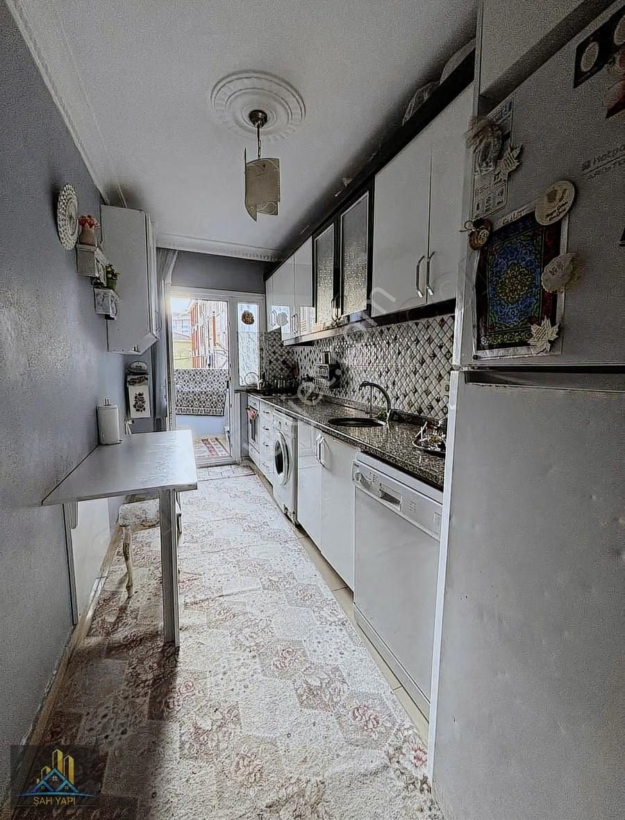 Geniş Ve Kullanışlı Aile Binası - Görsel 18