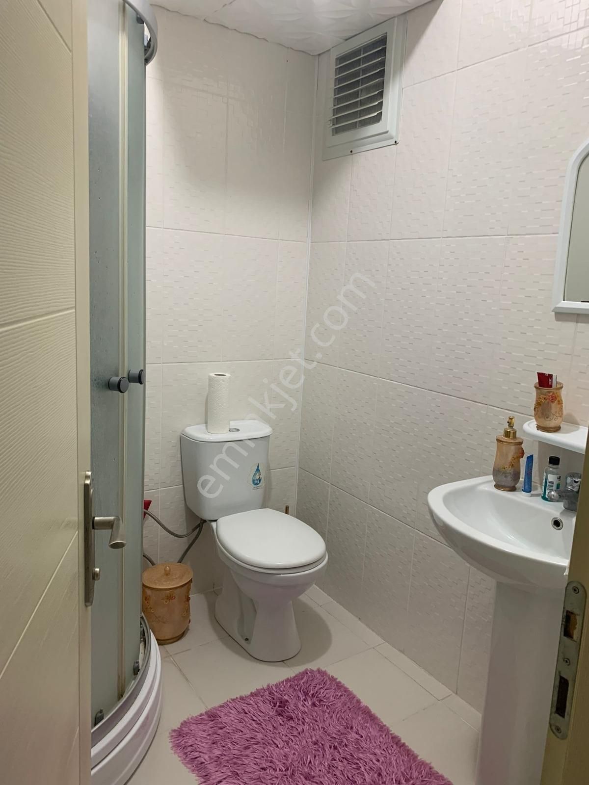 Köşklüçeşme Mah'de E-5e Yakın Çift Wcli 2+1 Satılık Daire - Görsel 31